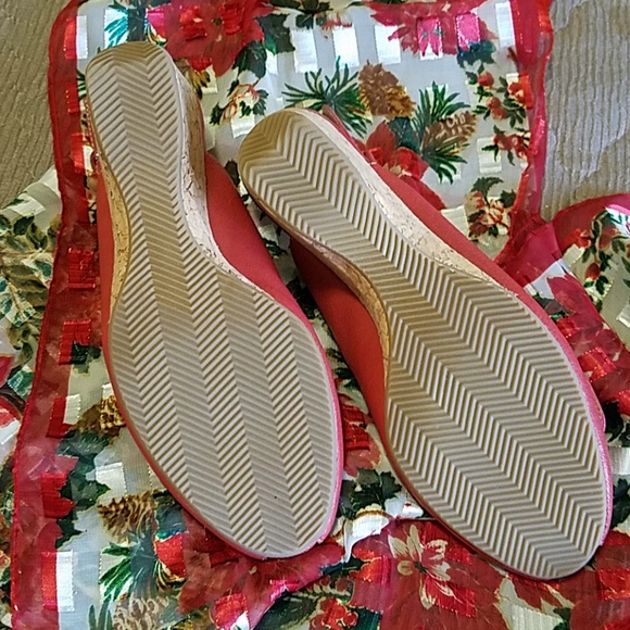 RED LEATHER WEDGES - Picture 3 of 5